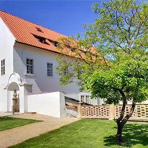 **** Hotel Monastery Česká republika
